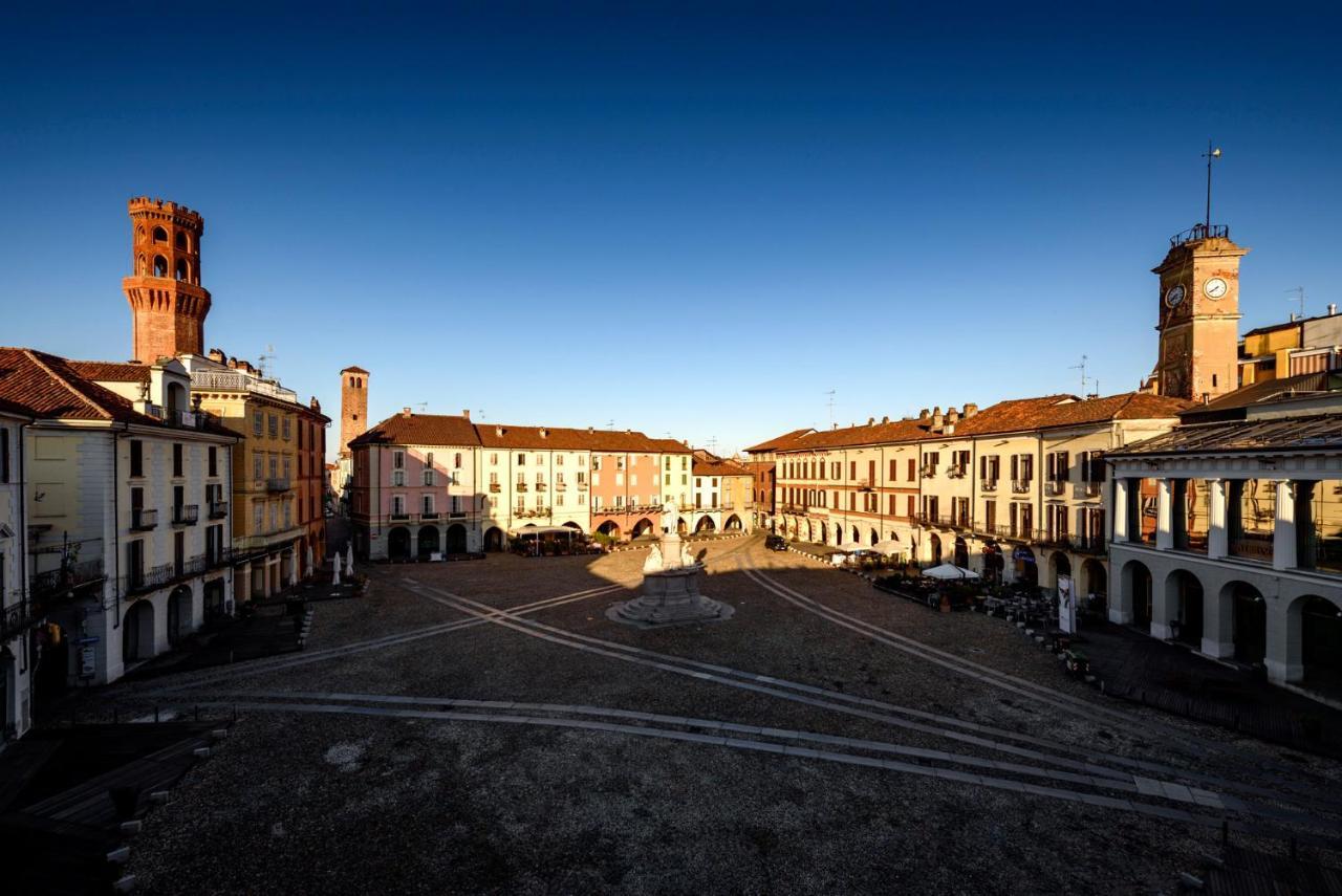 Appartamento Le Risaie Vercelli Exteriör bild