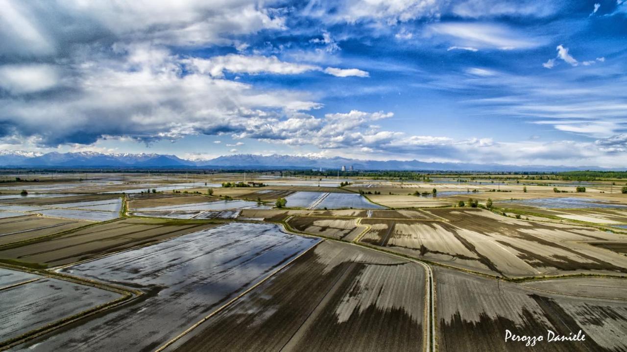 Appartamento Le Risaie Vercelli Exteriör bild